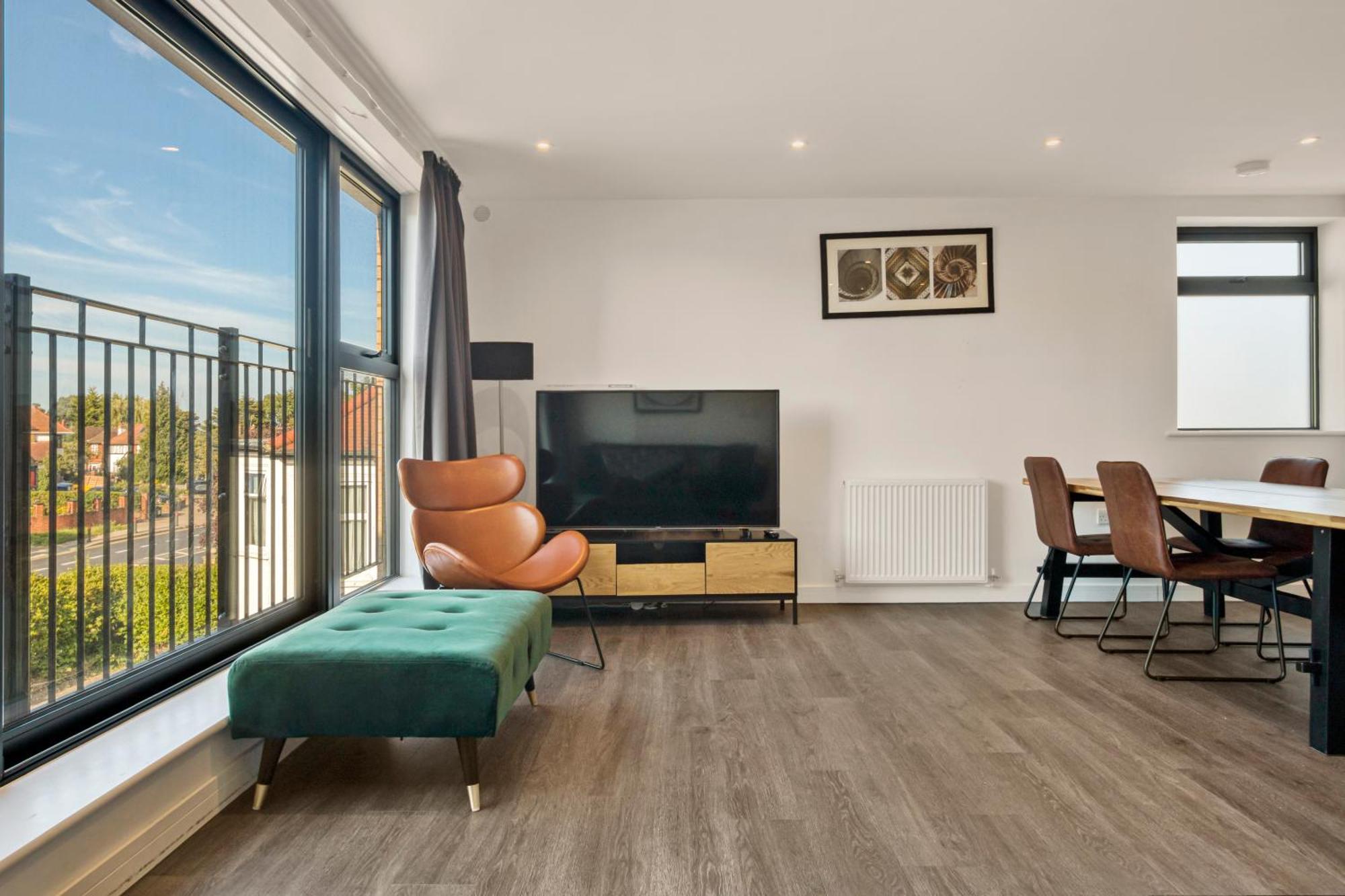 Modern Penthouse In Wembley Apartment London Bagian luar foto