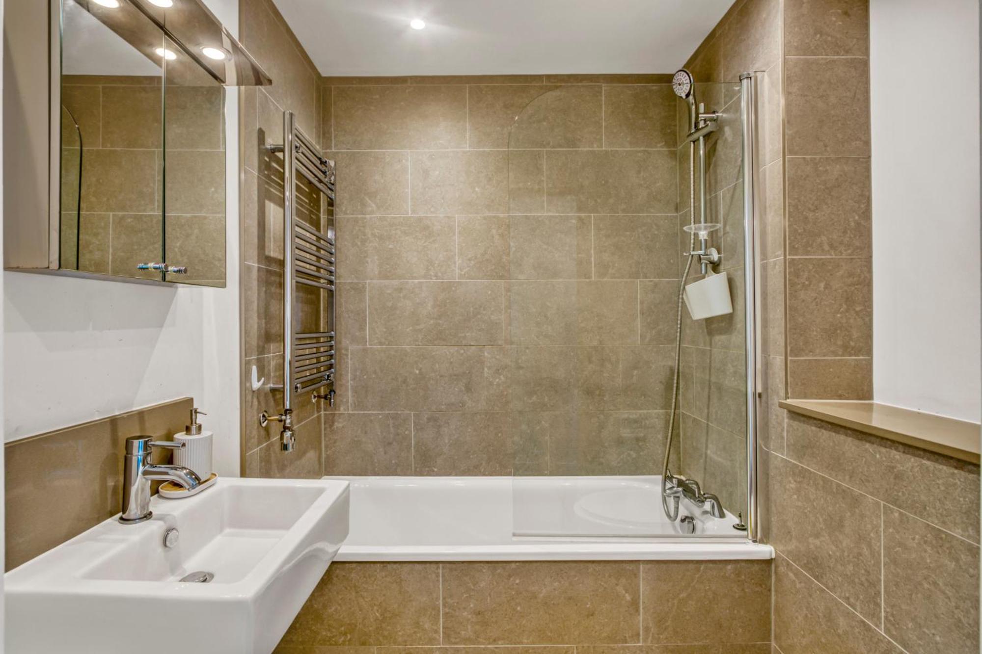 Modern Penthouse In Wembley Apartment London Bagian luar foto