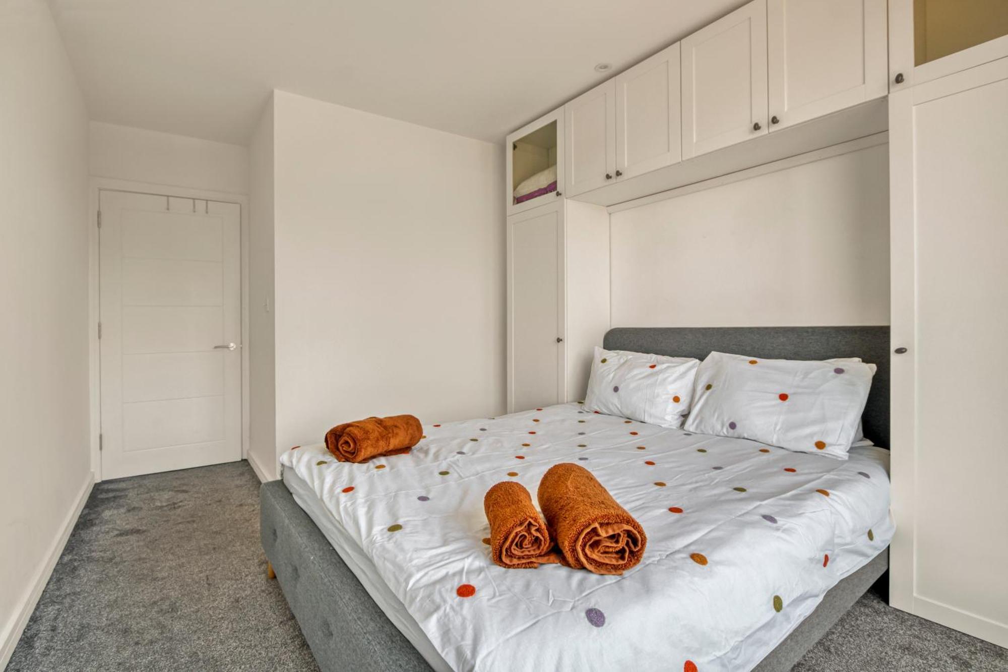Modern Penthouse In Wembley Apartment London Bagian luar foto