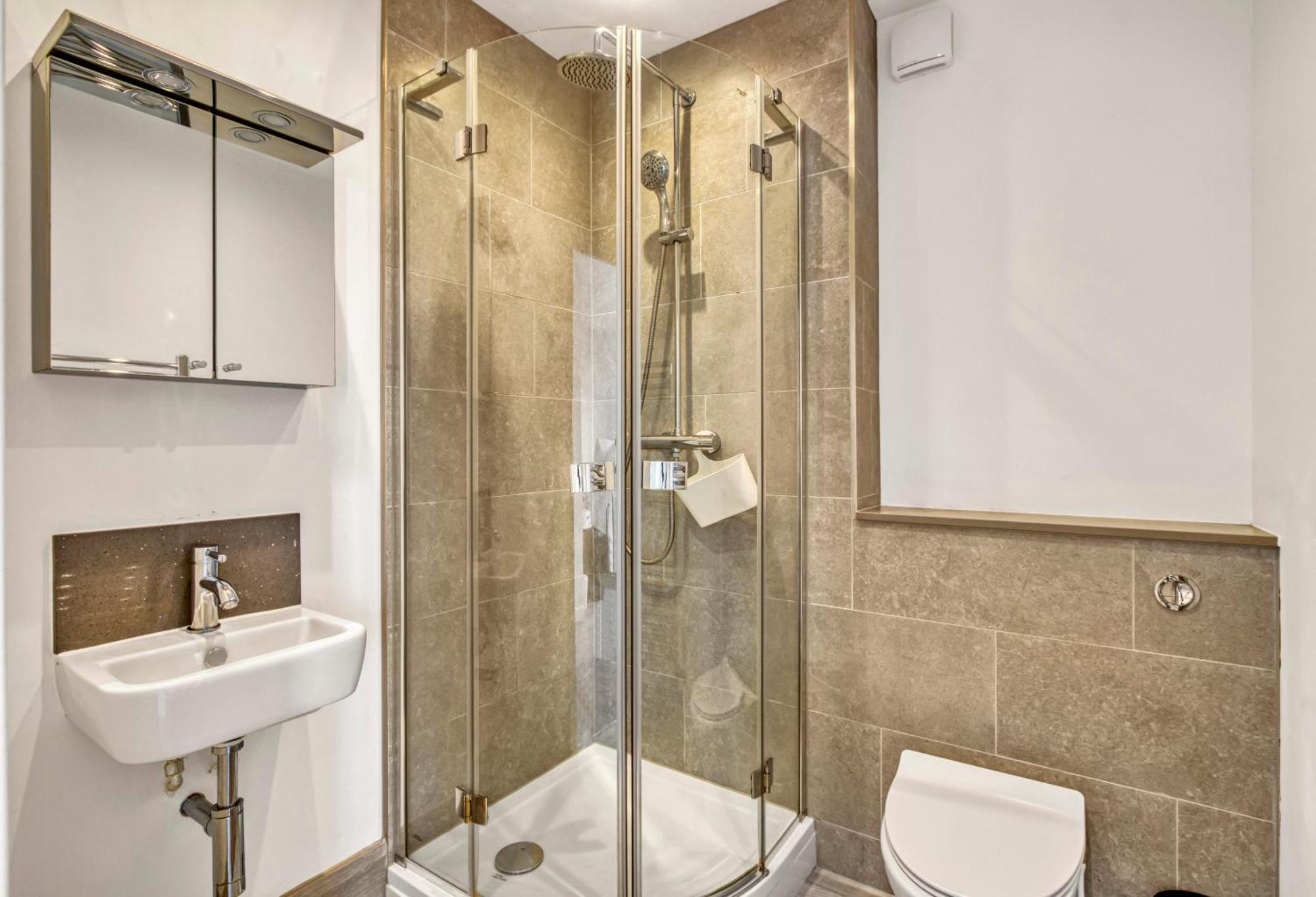 Modern Penthouse In Wembley Apartment London Bagian luar foto